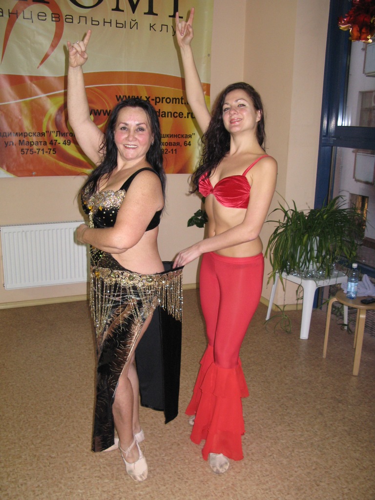 Как быстро похудеть? Танцы для похудения! Ученица Александры Усановой, Гульфия Баянова, худела танцуя!